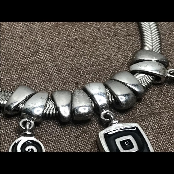 Vintage Liz Claiborne LCI Silver-Tone Herringbone Slinky Necklace & Earrings - Picture 10 of 11